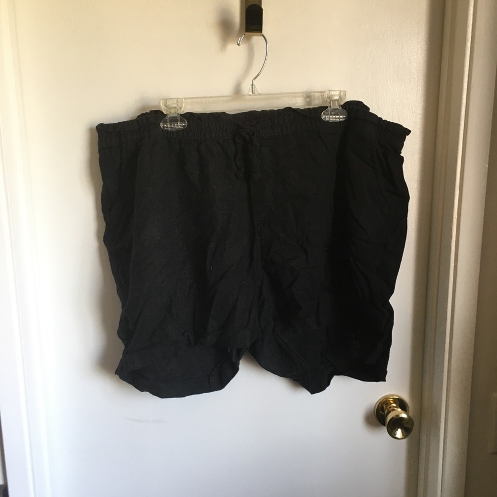 Old Navy linen shorts
